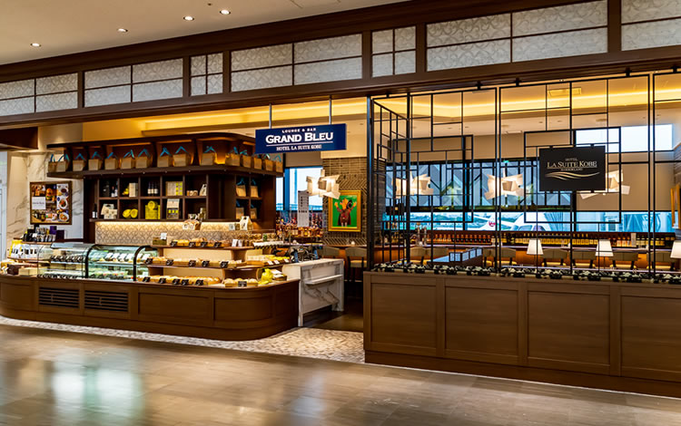 ラウンジ&バー グラン・ブルー 伊丹空港店
